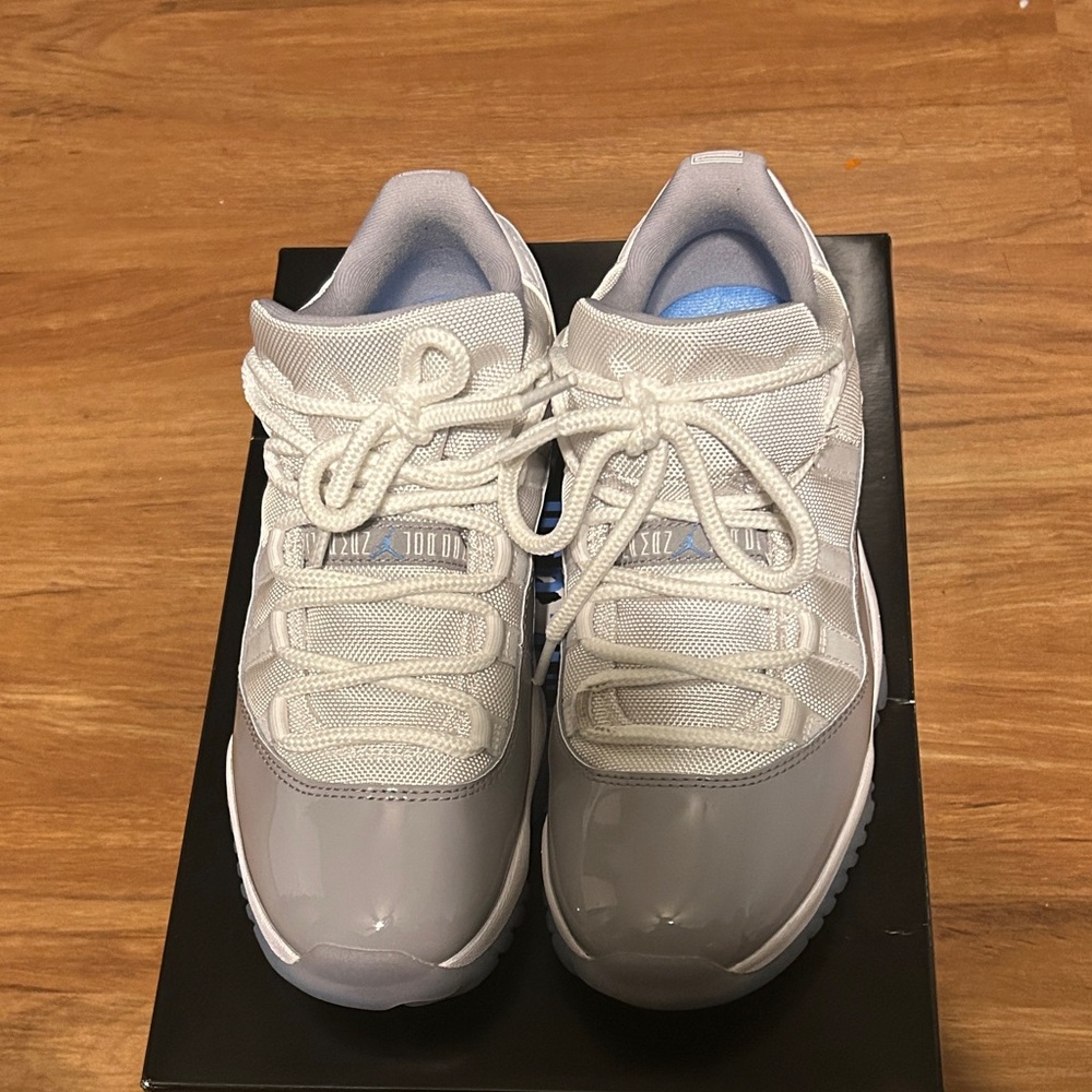 AIR JORDAN 11 RETRO LOW